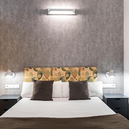 Beautiful Renovated Loft Minutes From The Beach Barselona Dış mekan fotoğraf