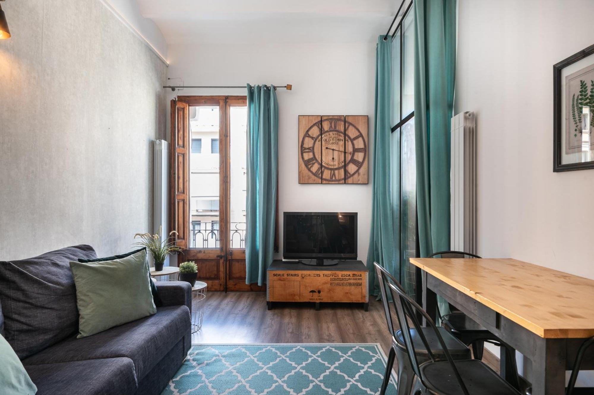 Beautiful Renovated Loft Minutes From The Beach Barselona Dış mekan fotoğraf