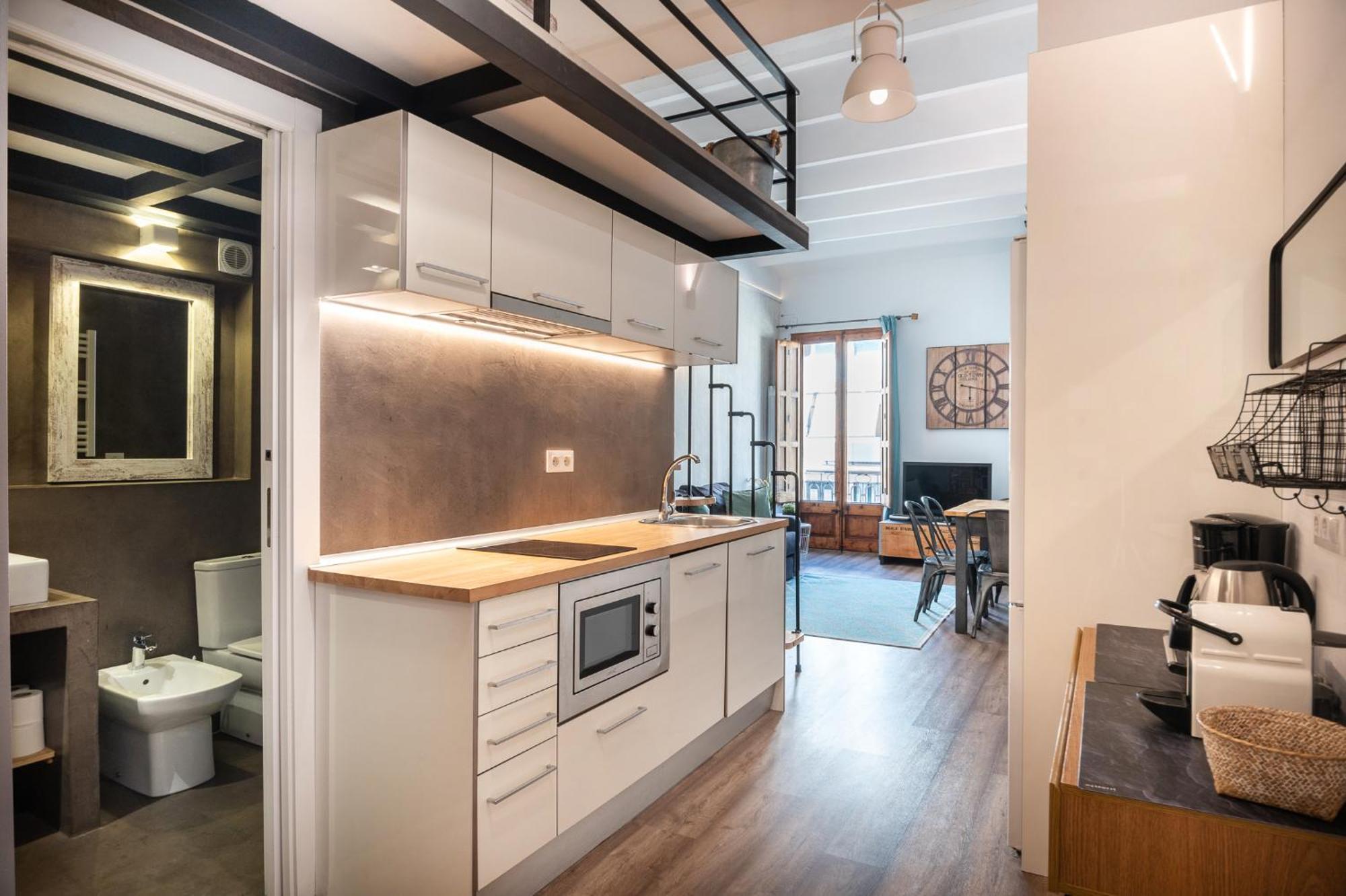 Beautiful Renovated Loft Minutes From The Beach Barselona Dış mekan fotoğraf