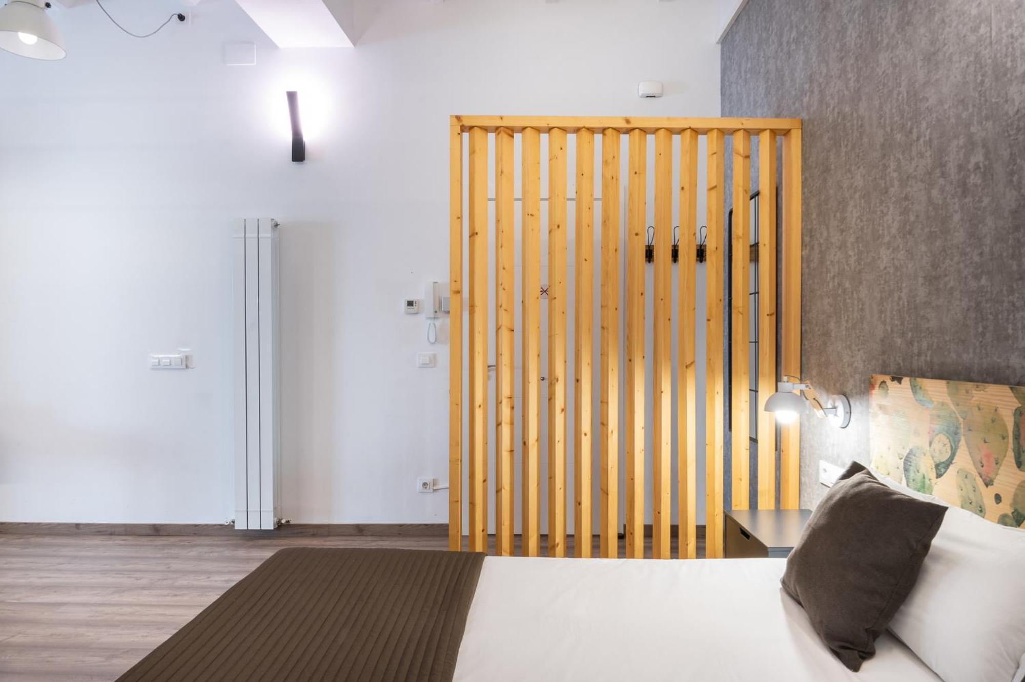 Beautiful Renovated Loft Minutes From The Beach Barselona Dış mekan fotoğraf