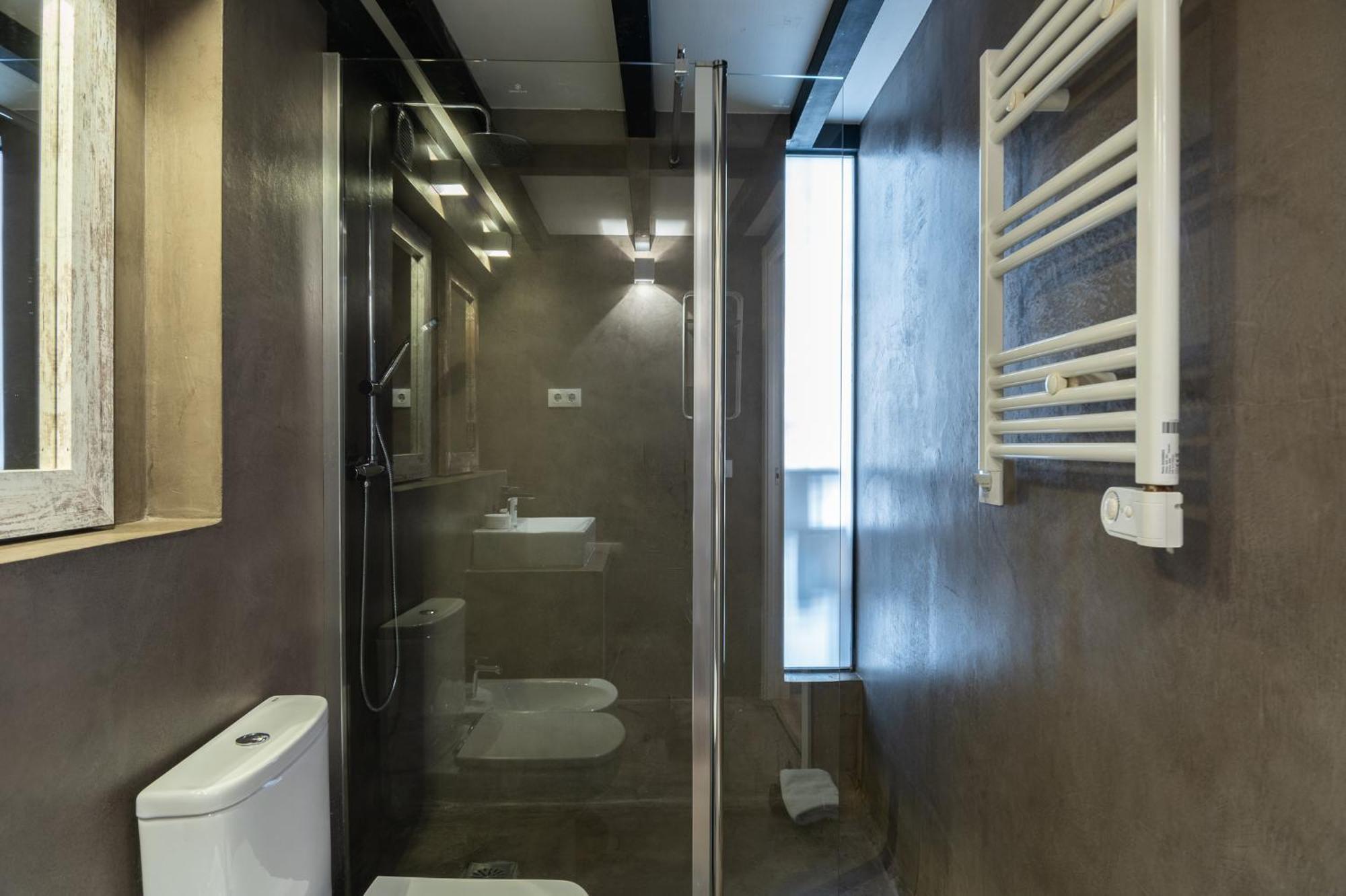 Beautiful Renovated Loft Minutes From The Beach Barselona Dış mekan fotoğraf