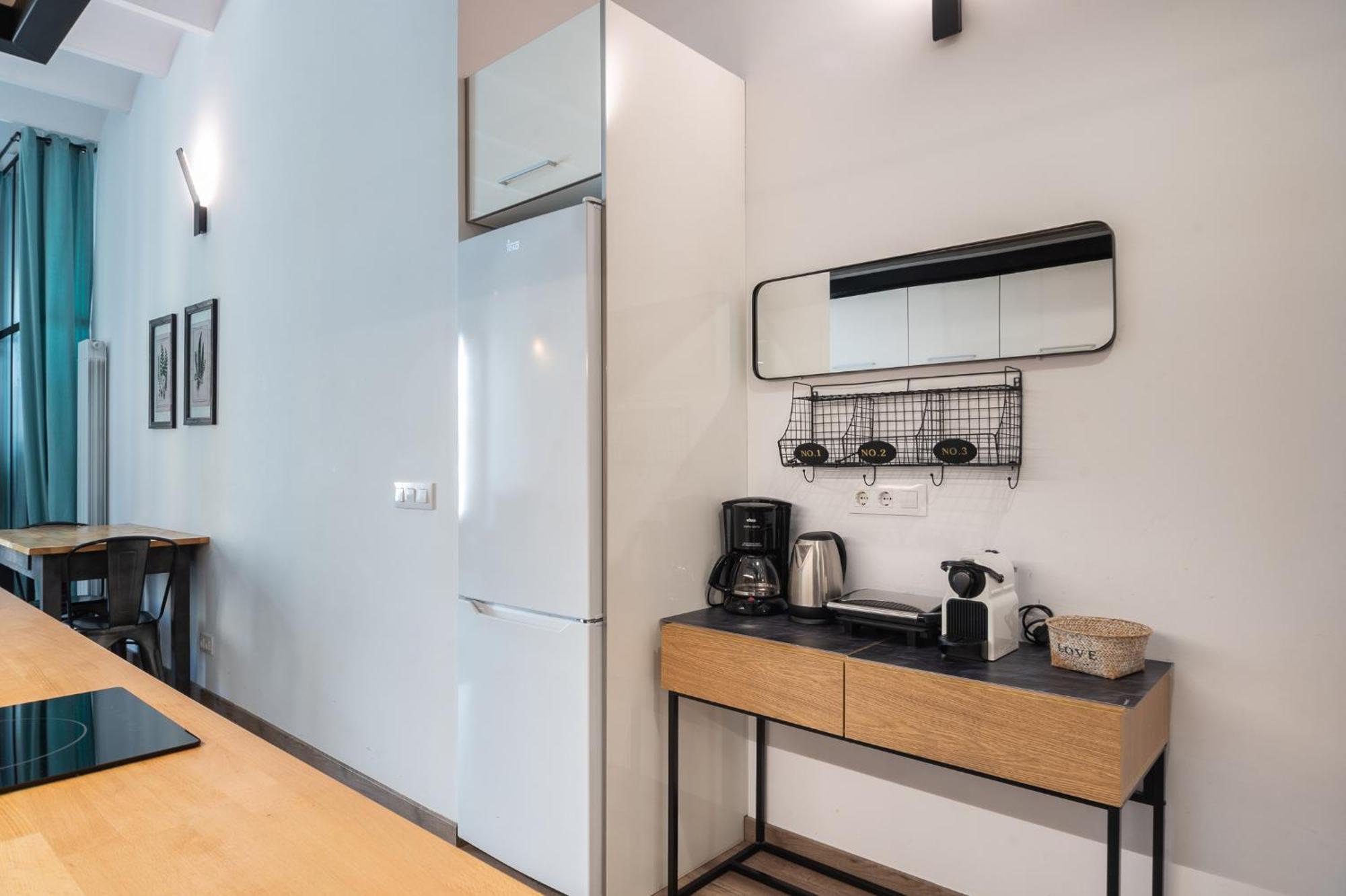Beautiful Renovated Loft Minutes From The Beach Barselona Dış mekan fotoğraf